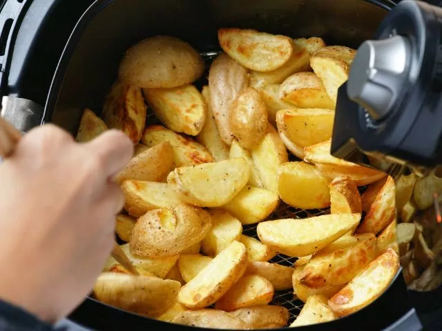 truques para melhorar a receita de batata frita na airfryer