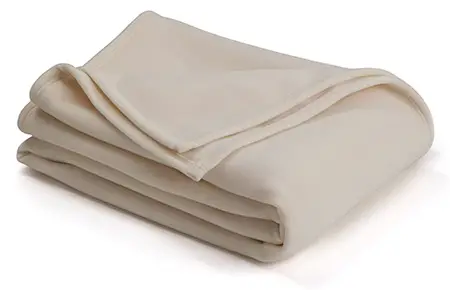 Vellux Blanket são tipos de cobertores que são conhecidos por serem encontrados em hotéis. Eles são muito duráveis e quentes e são tecidos muito densamente